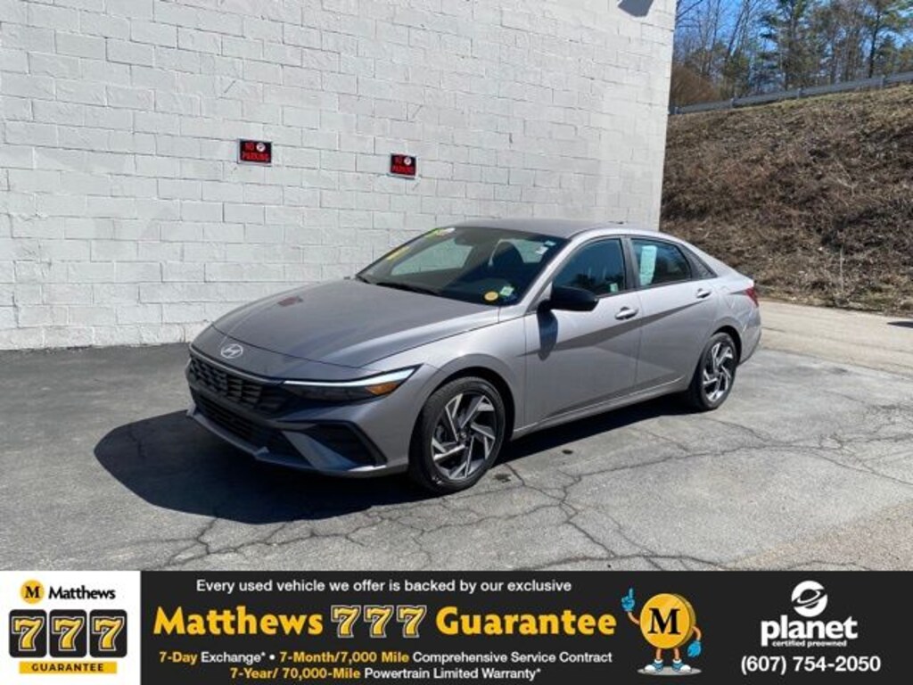 Used 2025 Hyundai Elantra SEL Sport Sedan