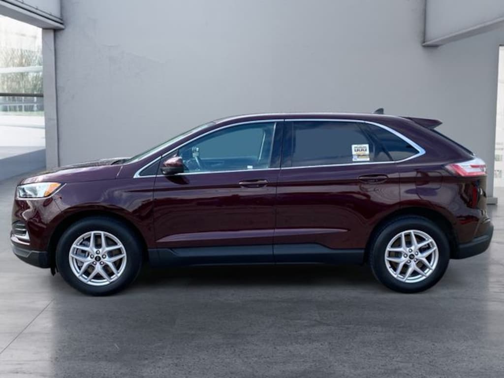 Used 2024 Ford Edge SUV