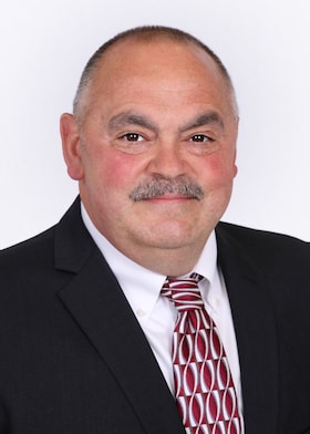 Staff member Jim Morse from ID_434d39f7e41c
