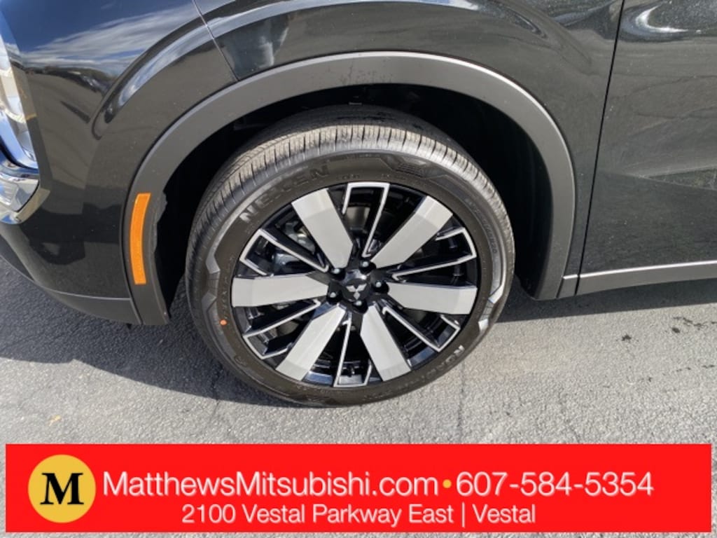 New 2025 Mitsubishi Outlander  SUV