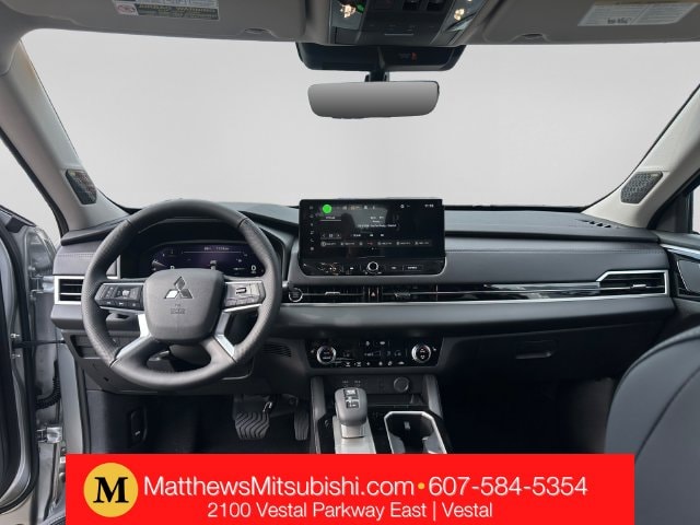 2026 Mitsubishi Outlander SE - Photo 15