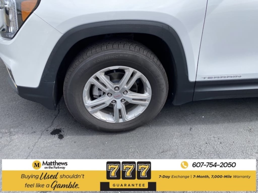 Used 2022 GMC Terrain SLE SUV