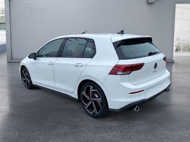 2026 Volkswagen Golf GTI SE - Photo 9