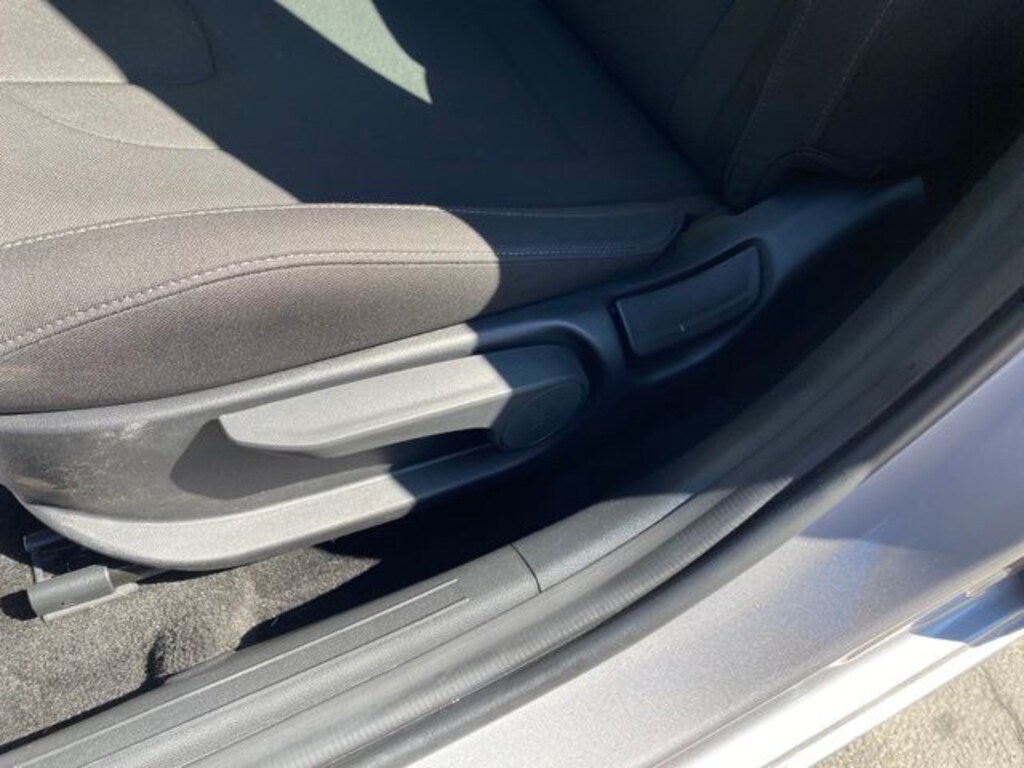 Used 2025 Hyundai Elantra SEL Sport Sedan