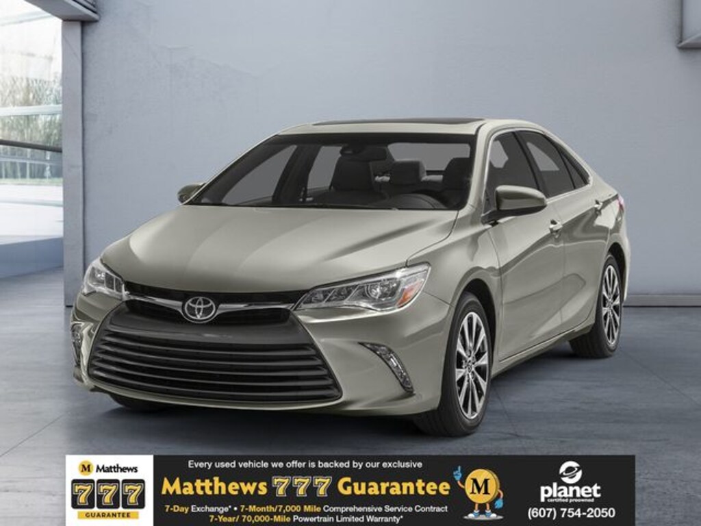 Used 2015 Toyota Camry XLE Sedan