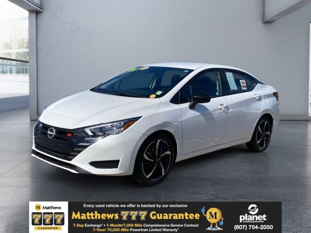 Used 2024 Nissan Versa 1.6 SR Sedan