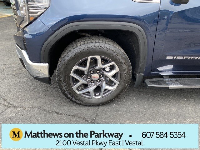 2023 Gmc Sierra 1500 SLT photo 2