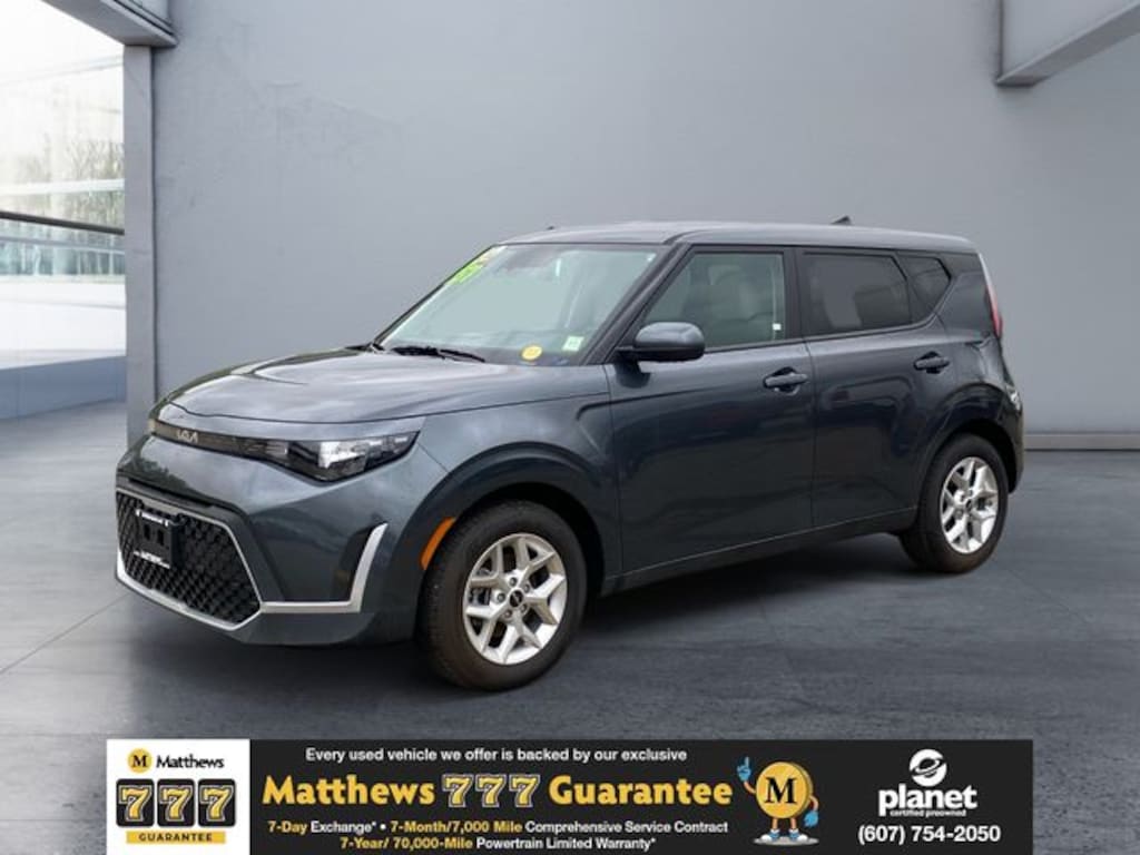 Used 2025 Kia Soul Hatchback