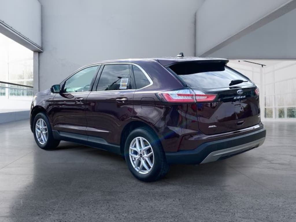 Used 2024 Ford Edge SUV