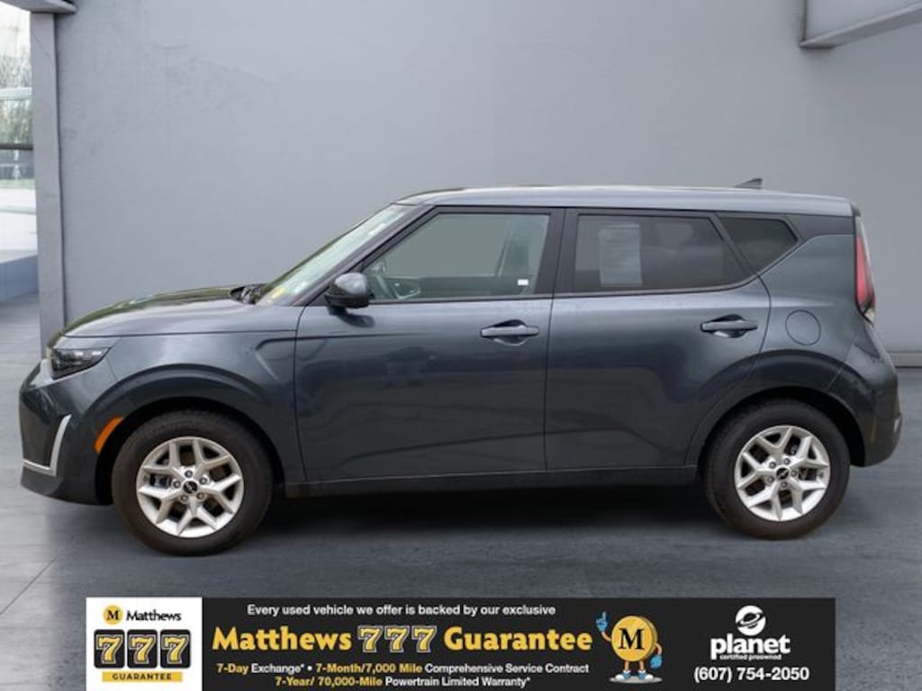 Used 2025 Kia Soul Hatchback
