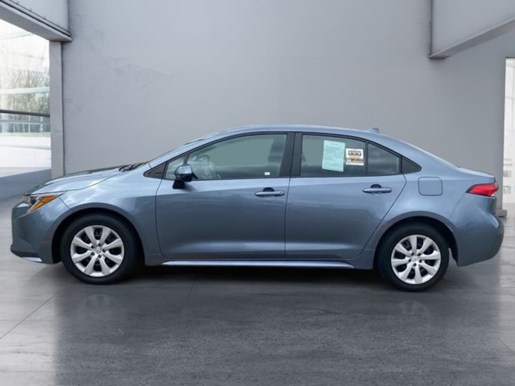 Used 2024 Toyota Corolla LE Sedan