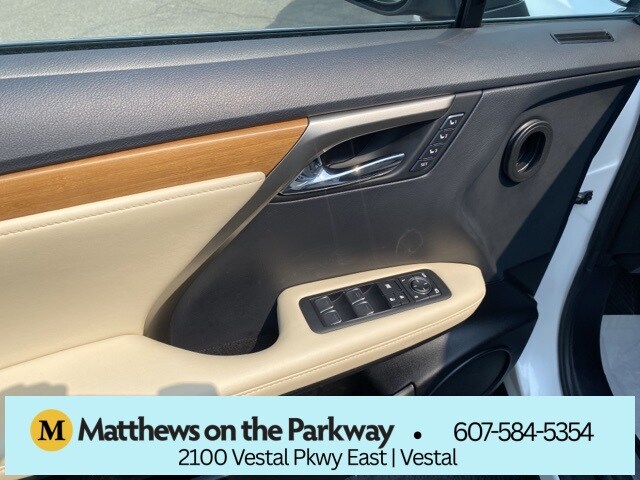 2022 Lexus RX 350 photo 3