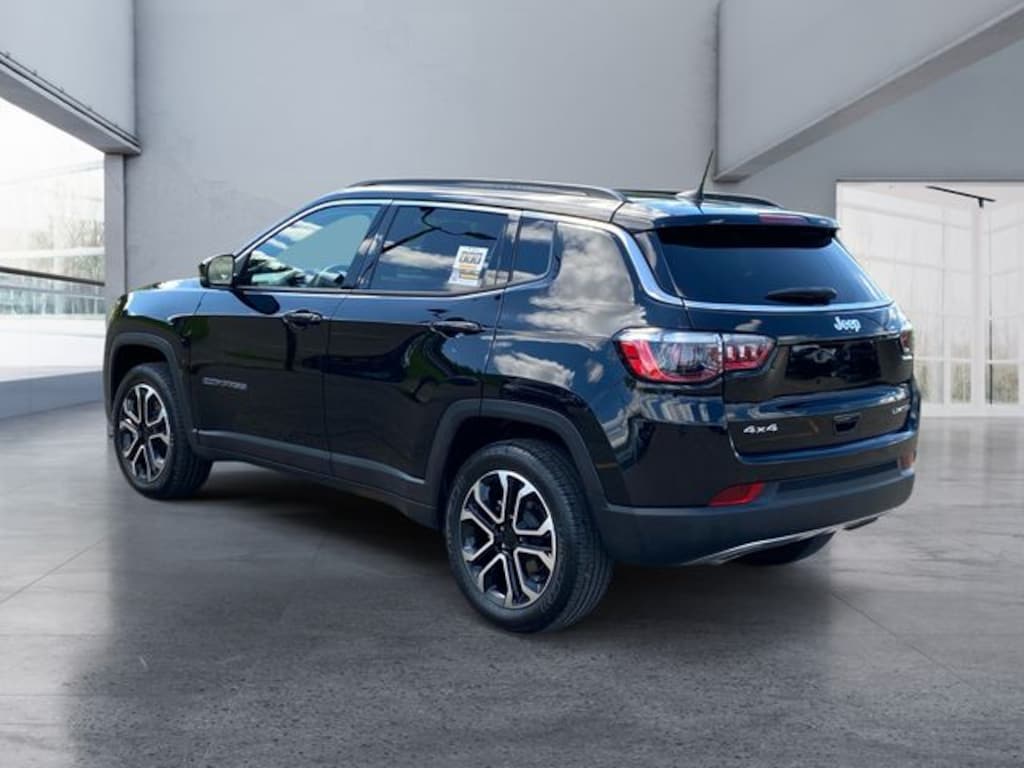 Used 2023 Jeep Compass Limited SUV