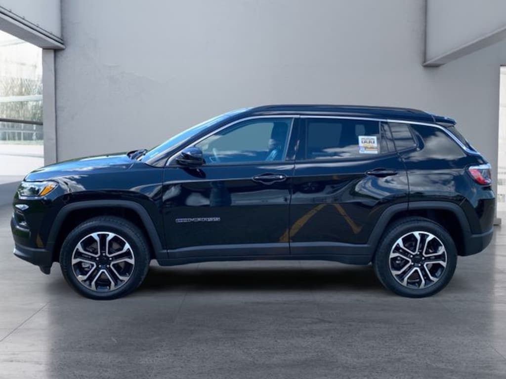 Used 2023 Jeep Compass Limited SUV