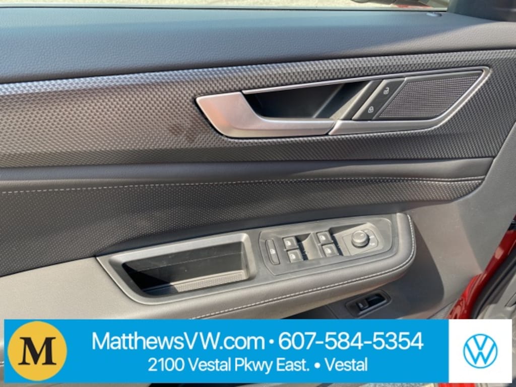 New 2024 Volkswagen Atlas Cross Sport 2.0T SEL SUV