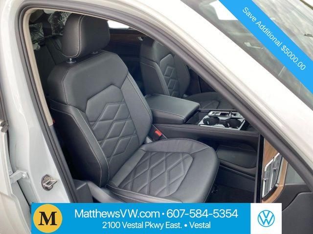 2026 Volkswagen Atlas SE w/Tech - Photo 13