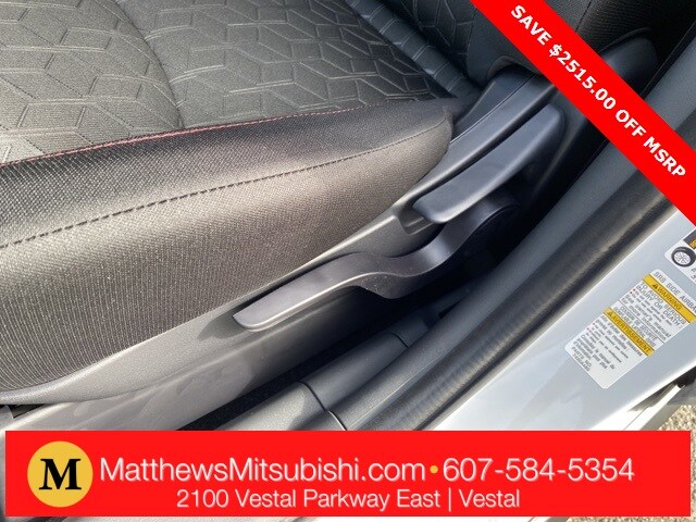 2024 Mitsubishi Outlander Sport photo 3