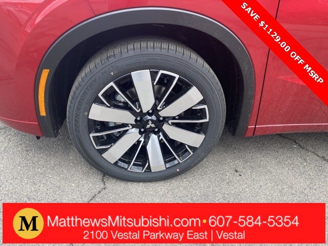 2025 Mitsubishi Outlander SEL GT photo 2