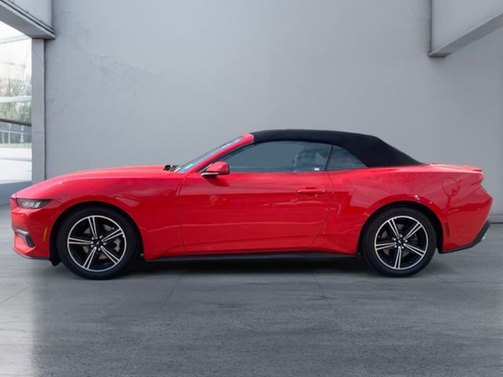 Used 2025 Ford Mustang Convertible