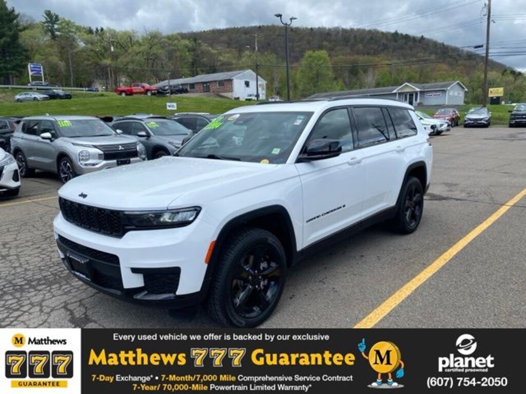 Used 2023 Jeep Grand Cherokee L Laredo SUV
