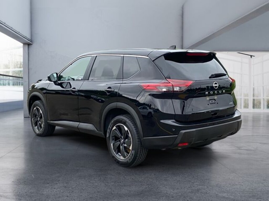 Used 2025 Nissan Rogue SV SUV