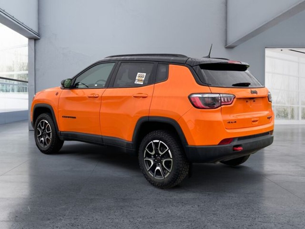 Used 2026 Jeep Compass Trailhawk SUV