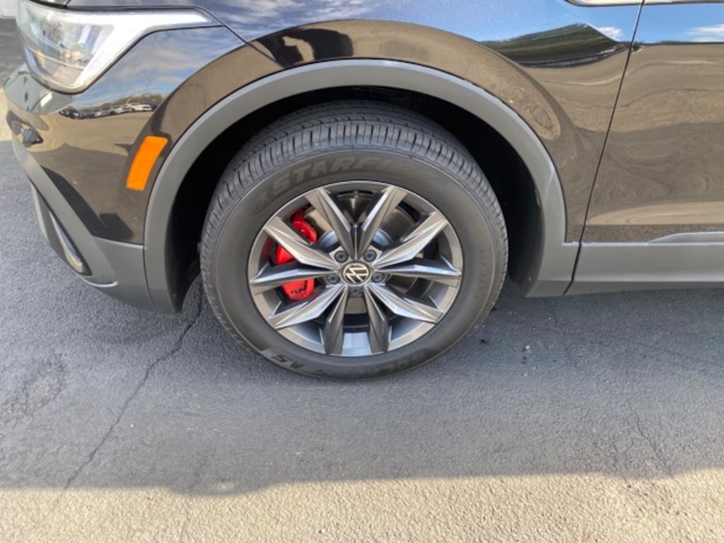 Used 2022 Volkswagen Tiguan 2.0T SE SUV