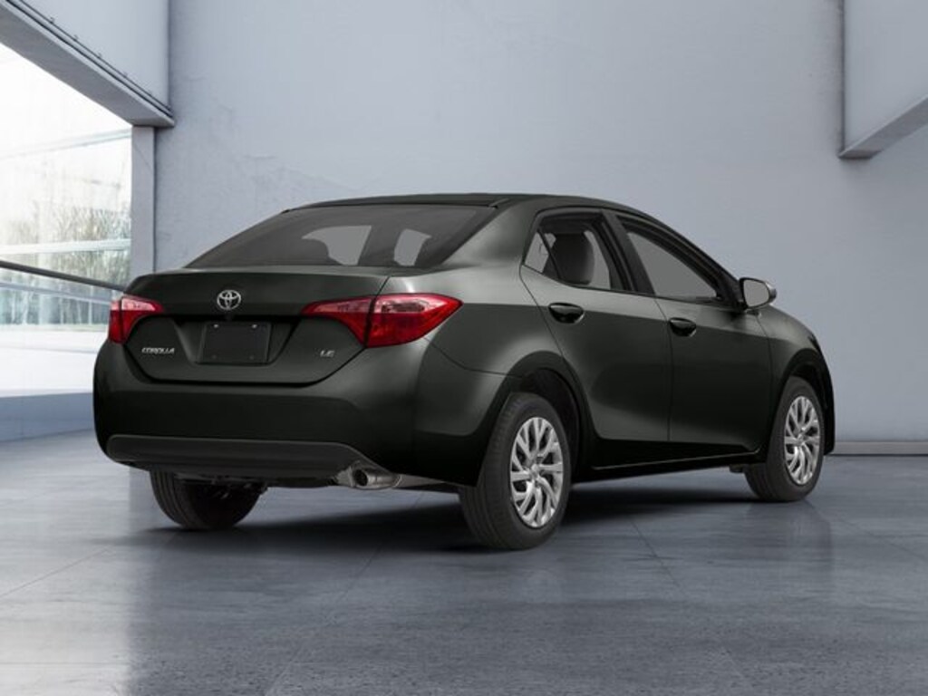Used 2018 Toyota Corolla LE Sedan