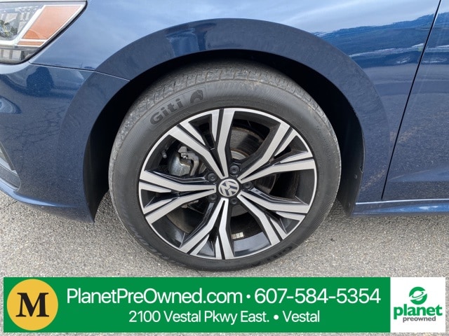 Used 2021 Volkswagen Passat SE with VIN 1VWSA7A34MC016422 for sale in Vestal, NY