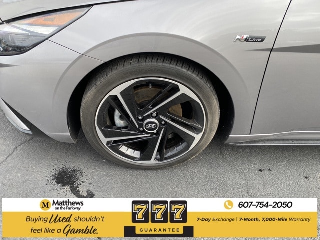 2022 Hyundai Elantra N Line photo 2