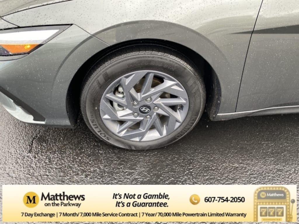 Used 2024 Hyundai Elantra SEL Sedan