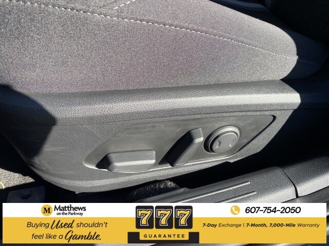 2025 Hyundai Sonata SEL photo 4