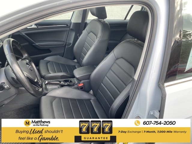 2018 Volkswagen Golf SportWagen TSI SEL photo 4