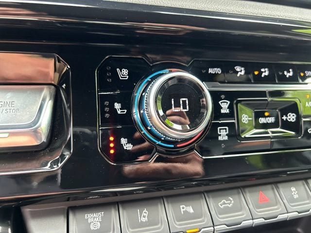 2026 GMC Sierra 2500HD AT4 - Photo 90