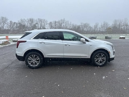 2022 CADILLAC XT5 Premium Luxury SUV