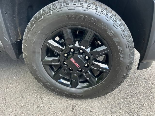 2026 GMC Sierra 2500HD AT4 - Photo 58