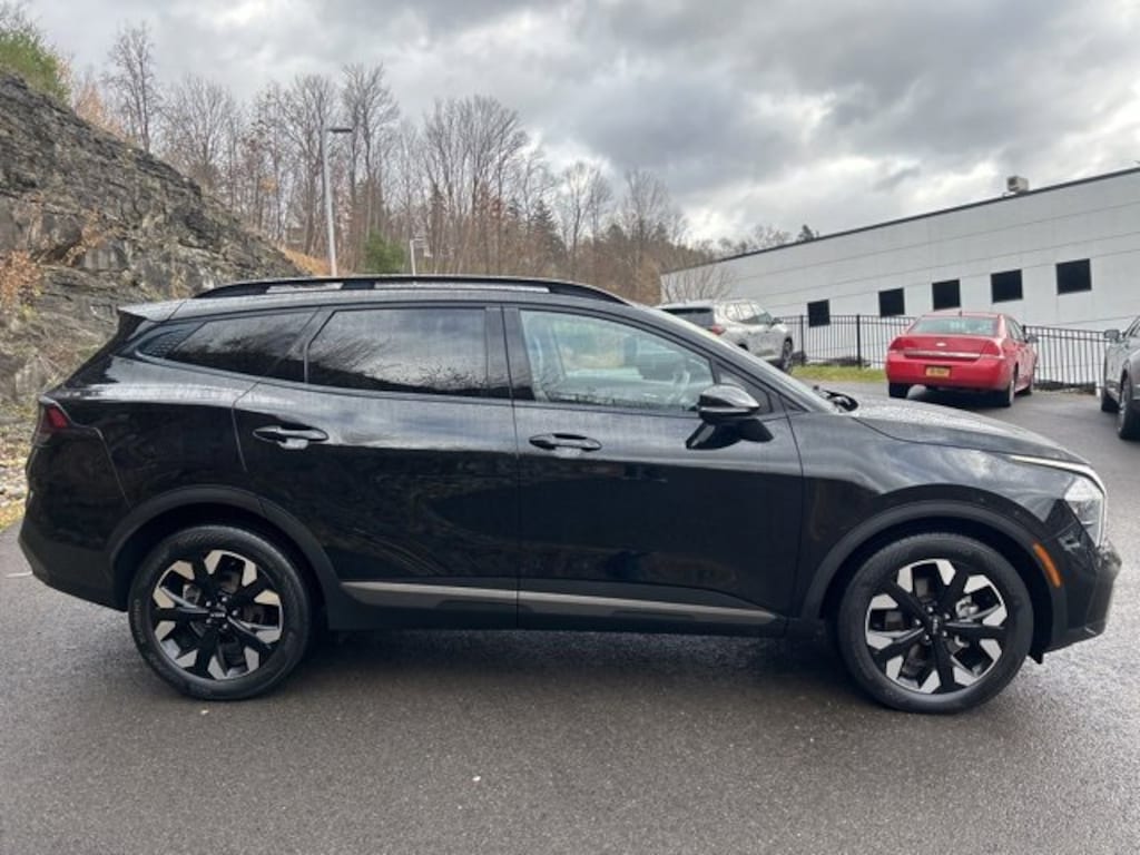 Used 2023 Kia Sportage X-Line