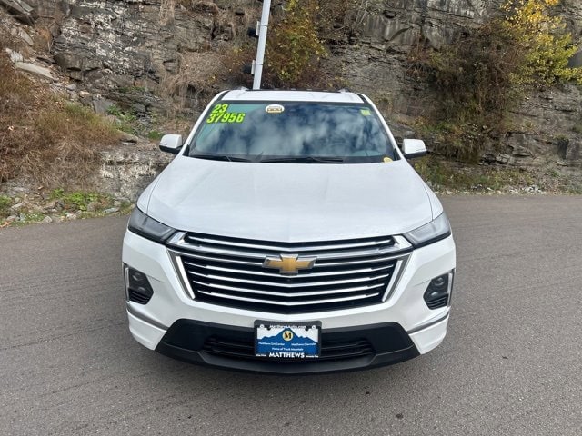 2023 Chevrolet Traverse Premier's photo