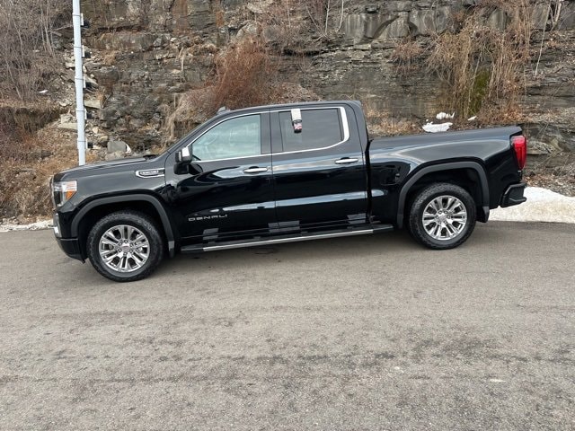 2019 GMC Sierra Denali's photo