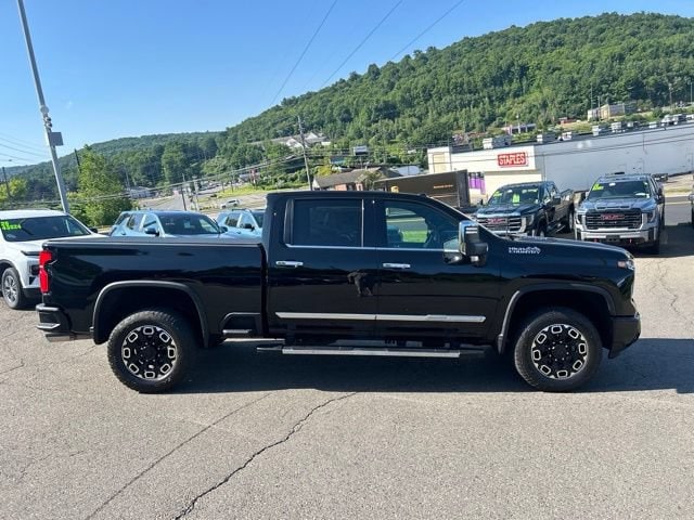 2024 Chevrolet Silverado 3500HD High Country - Photo 6