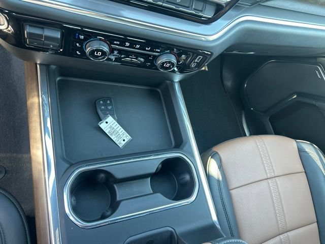 2024 Chevrolet Silverado 3500HD High Country - Photo 40