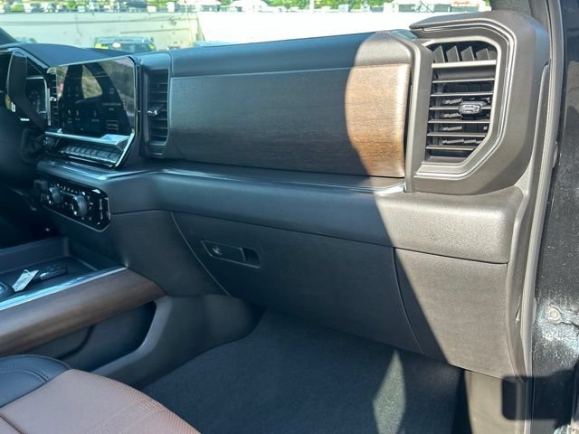 2024 Chevrolet Silverado 3500HD High Country - Photo 15