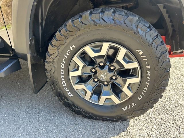 2022 Toyota Tacoma SR5 photo 3