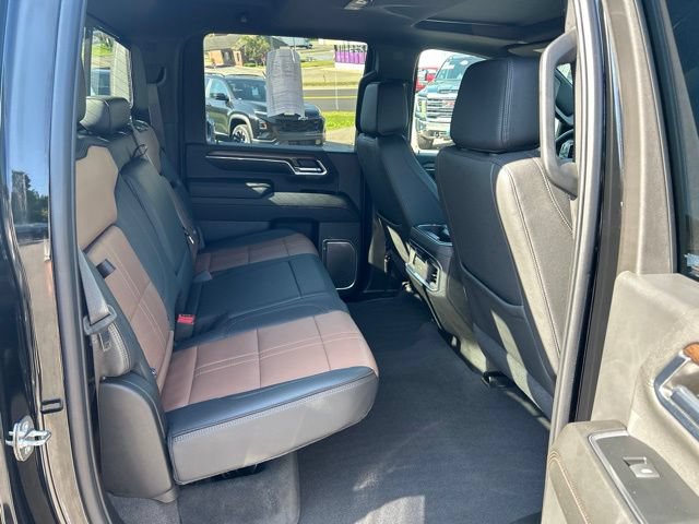 2024 Chevrolet Silverado 3500HD High Country - Photo 17