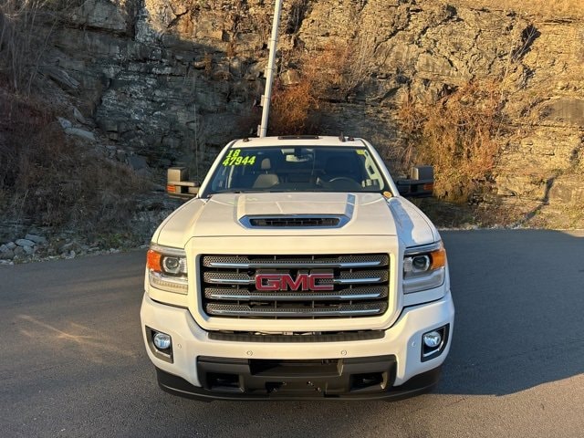 2018 GMC Sierra 2500HD SLT's photo