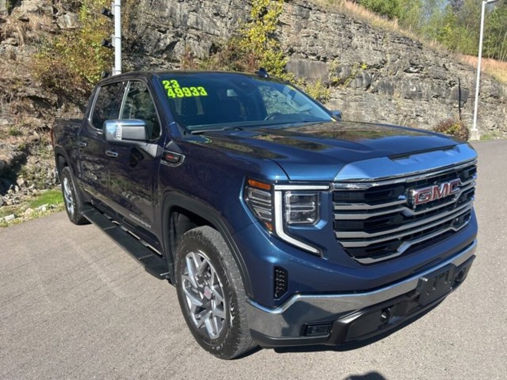 Used 2023 GMC Sierra 1500 SLT Truck