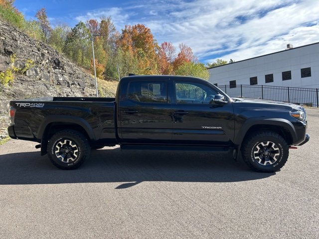 2022 Toyota Tacoma SR5 photo 4