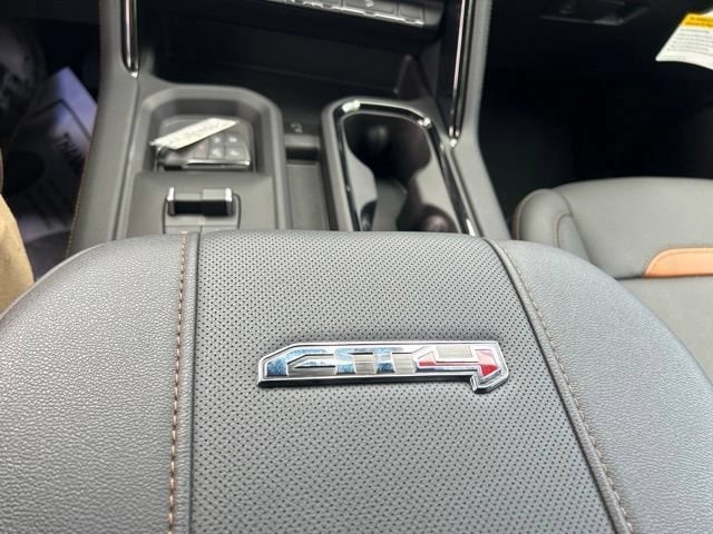 2026 GMC Sierra 2500HD AT4 - Photo 92