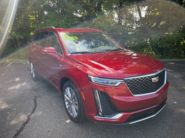 2023 Cadillac XT6 Premium Luxury photo 3