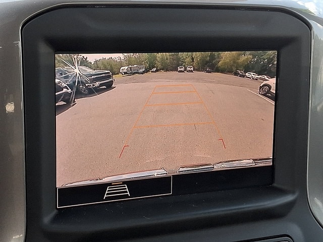 Additional photo of vehicle.